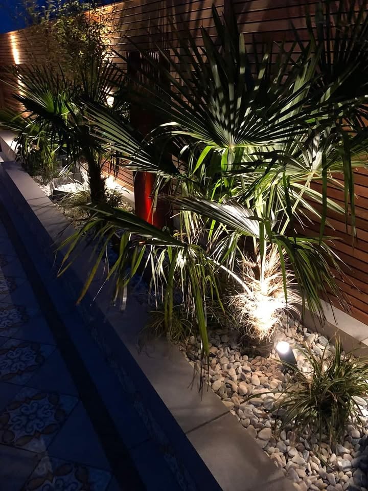 High-end outdoor electrical lighting finish